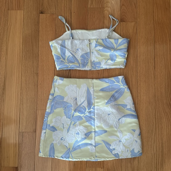 Pink Lily Skirt Set - Picture 4 of 6